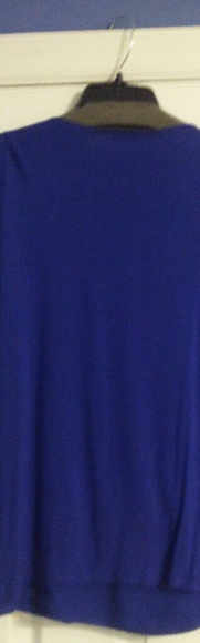 Blouse - Picture 2 of 4